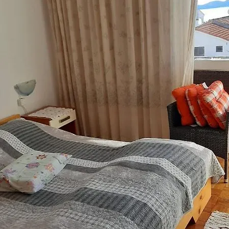 Apartman Janice L Pakoštane