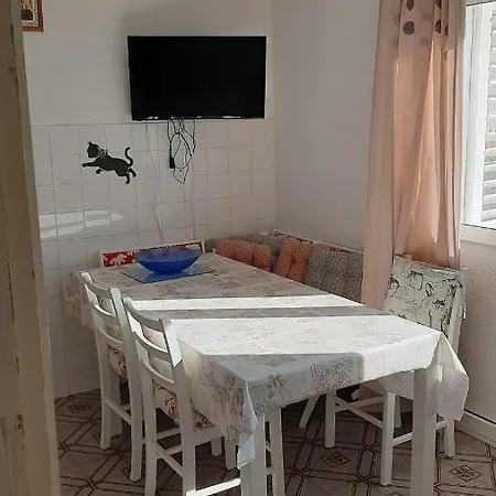 Janice L Appartement Pakoštane