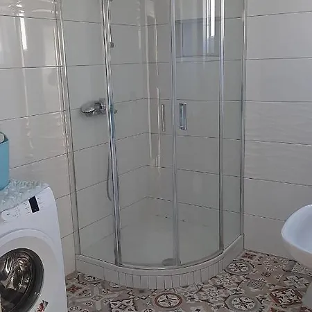 Janice L Appartement *